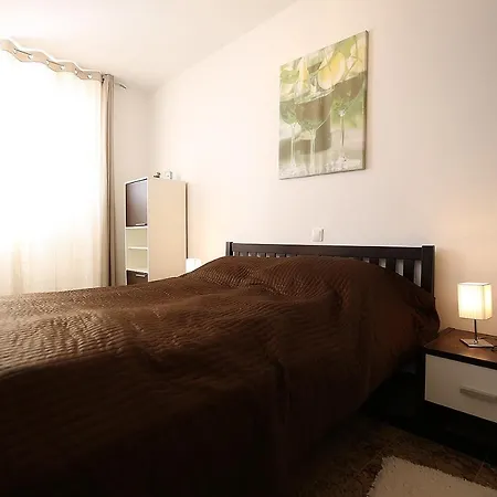 Apartman Stadthaus Briski *