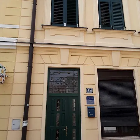 Stadthaus Briski Apartment
