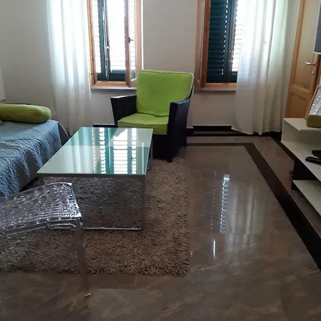Apartment Stadthaus Briski